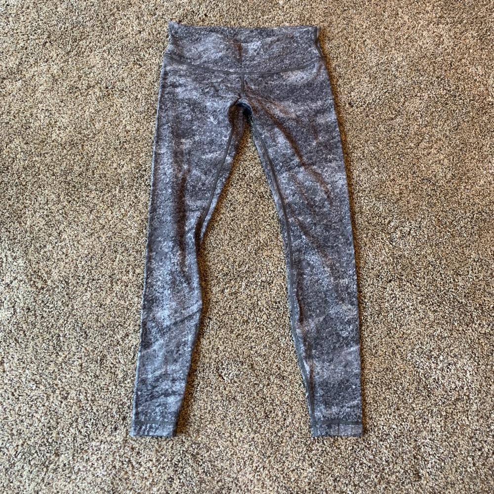 Lululemon athletica size 8
